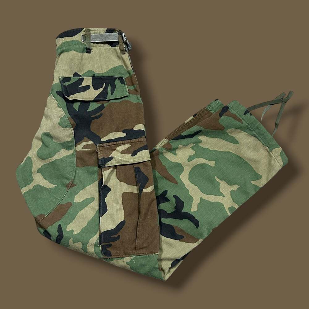 Vintage Military Cargo Pants Woodland Camo US Army y2k Mens Small 29x29